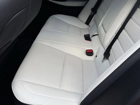 Used 2022 Lexus IS 350 F Sport image 15