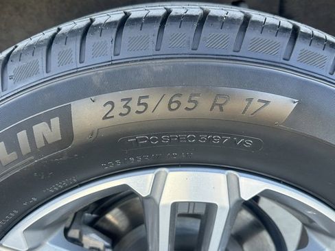 Certified 2025 GMC Terrain Elevation image 33