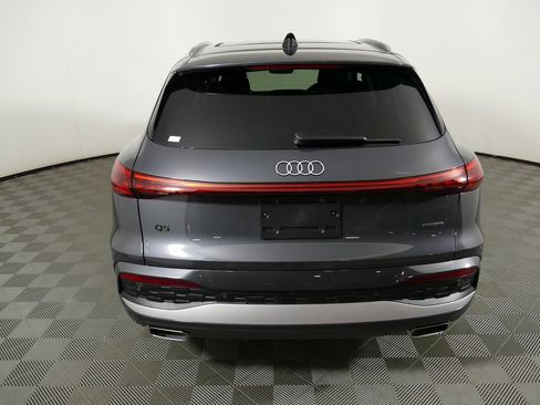 New 2025 Audi Q5 Premium Plus image 4