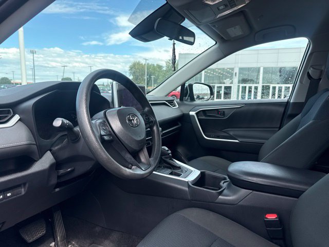 Certified 2023 Toyota RAV4 LE AWD/4WD image 14