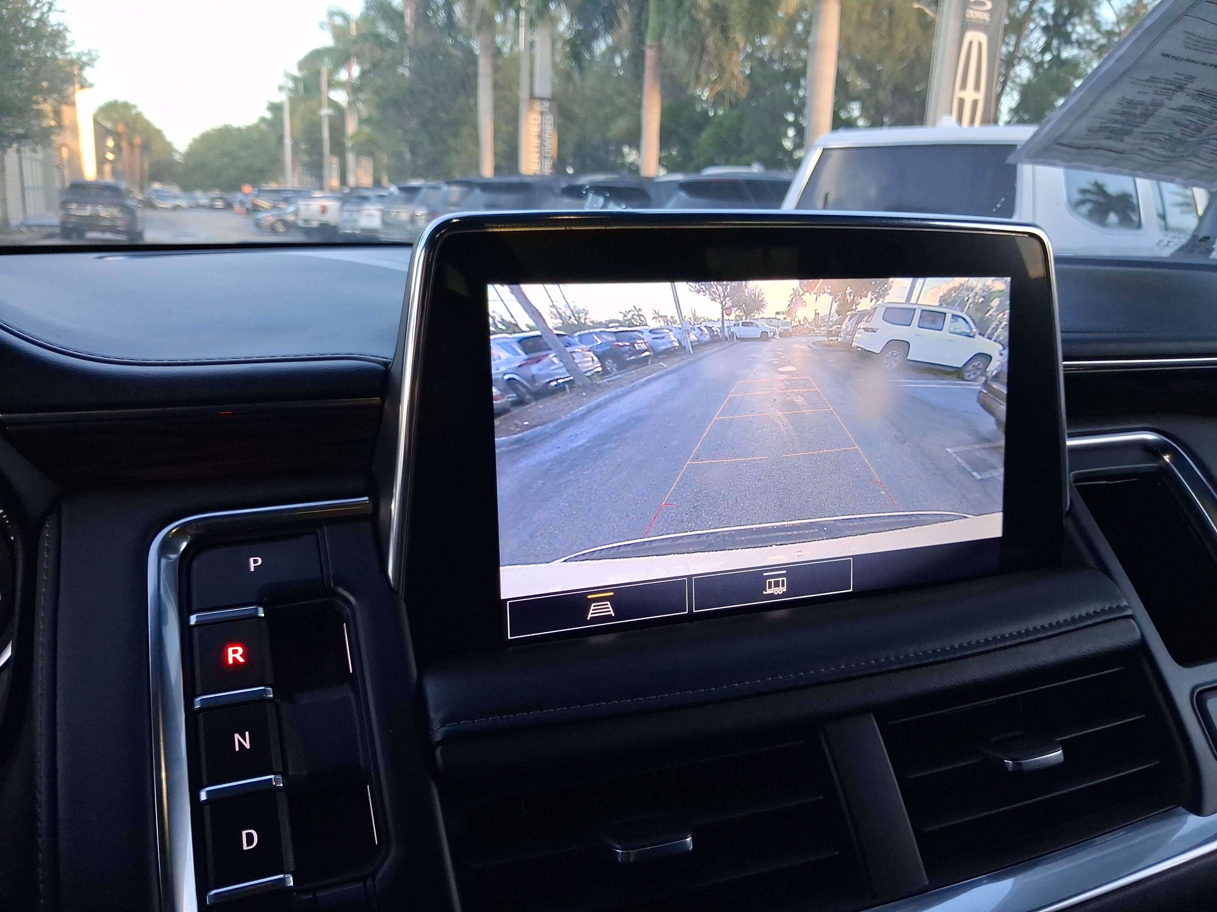 Used 2021 Chevrolet Tahoe LS RWD image 21