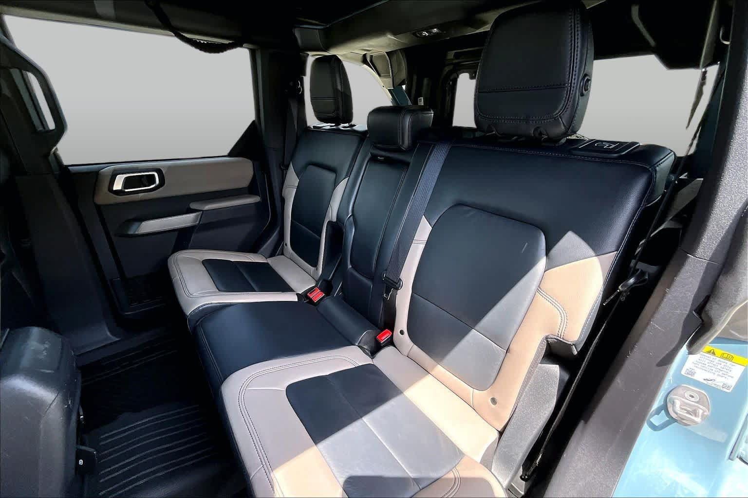 Used 2023 Ford Bronco Wildtrak AWD/4WD image 18