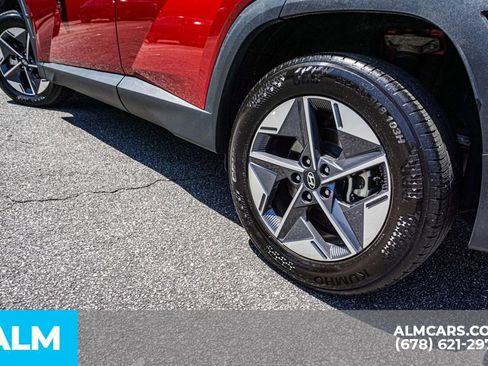 Used 2026 Hyundai Tucson SEL FWD image 16