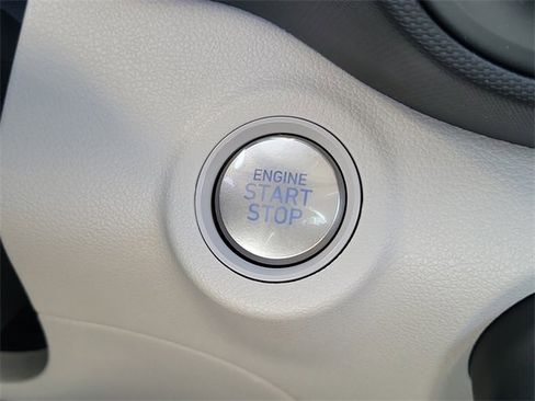 New 2026 Hyundai Venue SEL image 8