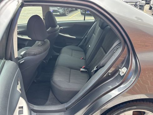 Used 2012 Toyota Corolla S FWD image 19
