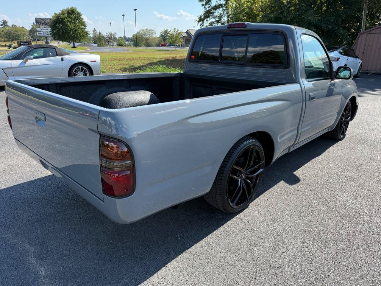 Used 2004 Toyota Tacoma 2WD Regular Cab w/ Enhancement Pkg image 10