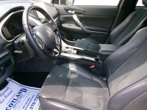 Used 2025 Mitsubishi Eclipse Cross SE AWD/4WD image 13