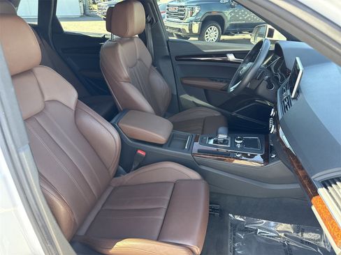 Used 2018 Audi Q5 Prestige image 30