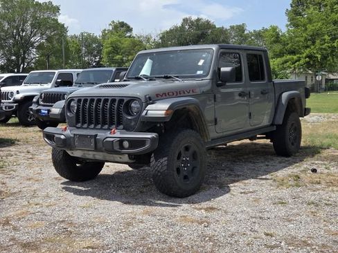 Used 2022 Jeep Gladiator Mojave w/ LED Lighting Group AWD/4WD image 3