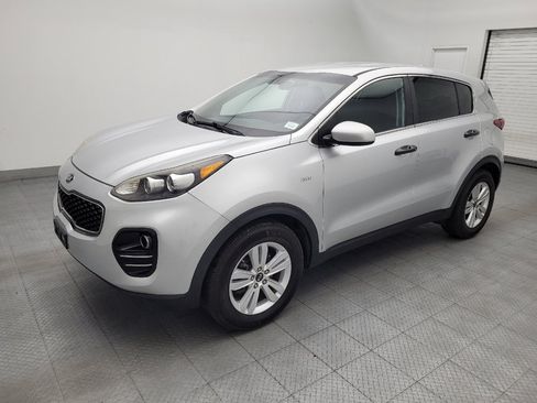 Used 2017 Kia Sportage LX AWD/4WD image 2