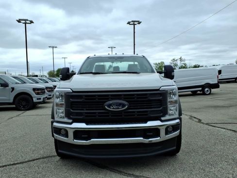 New 2026 Ford F450 XL w/ XL Chrome Package AWD/4WD image 2