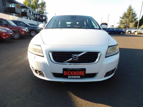 Used 2009 Volvo V50 2.4i image 17