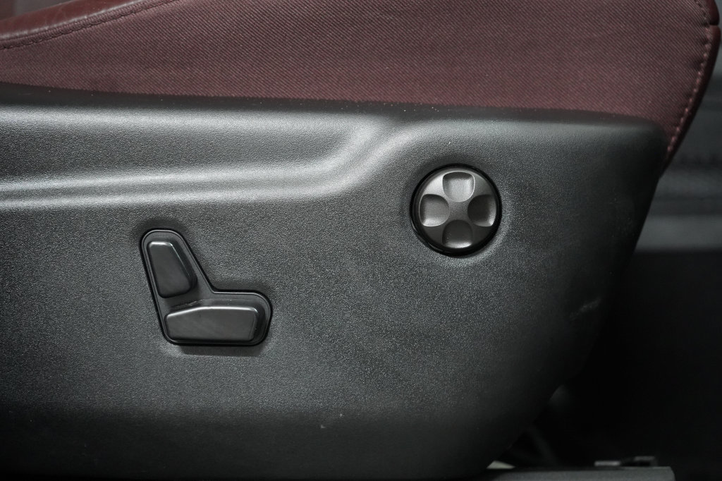Used 2025 Dodge Durango R/T AWD/4WD image 47