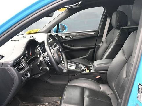 Used 2023 Porsche Macan GTS image 15