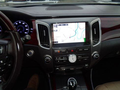 Used 2013 Hyundai Equus Ultimate image 23