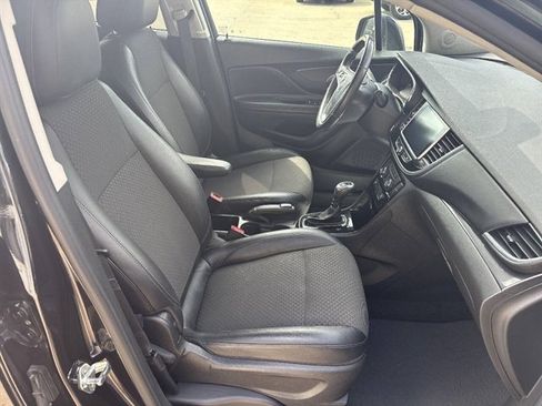 Used 2019 Buick Encore Preferred w/ Safety Package FWD image 19