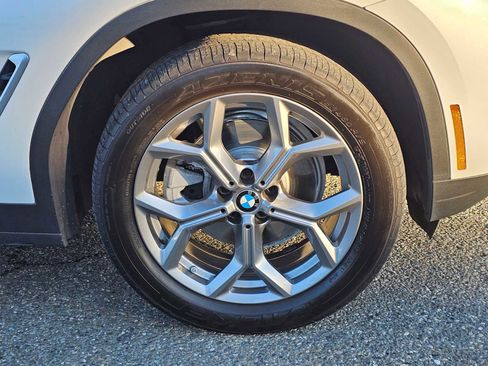 Used 2024 BMW X3 xDrive30i image 9