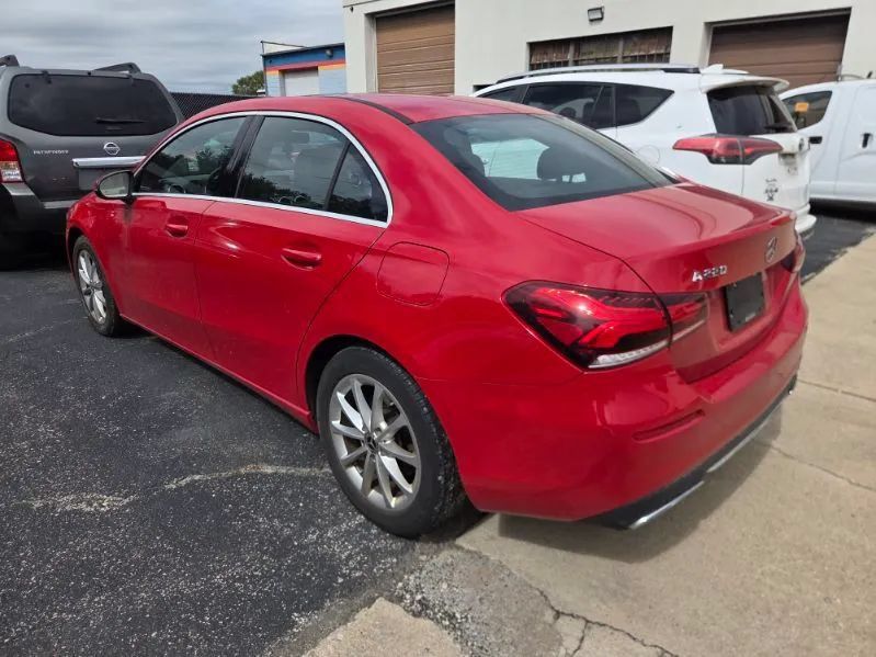 Used 2019 Mercedes-Benz A 220 image 2