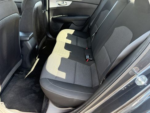 Used 2022 Kia Forte LXS image 26