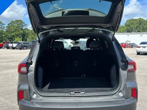 Used 2025 Ford Escape ST-Line FWD image 4