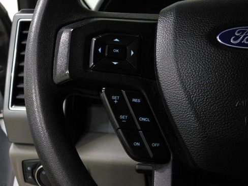 Used 2018 Ford F150 XLT w/ Heavy-Duty Payload Package image 42