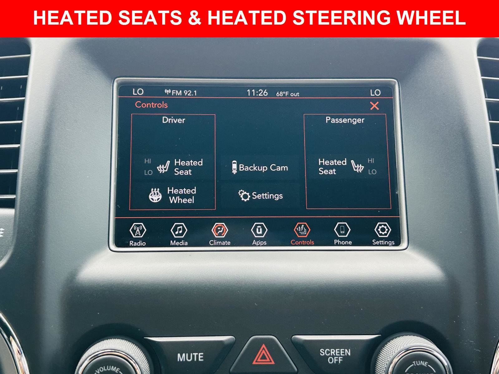 Used 2018 Jeep Grand Cherokee Limited AWD/4WD image 4