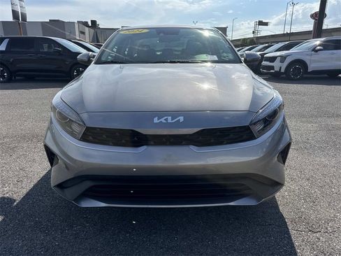 Used 2024 Kia Forte LXS w/ LXS Technology Package image 5