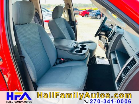 Used 2016 RAM 1500 Express AWD/4WD image 19