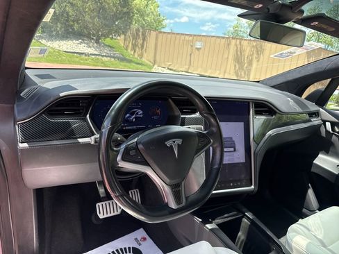 Used 2020 Tesla Model X Performance AWD/4WD image 13