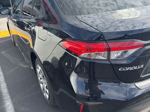 Used 2023 Toyota Corolla LE image 5