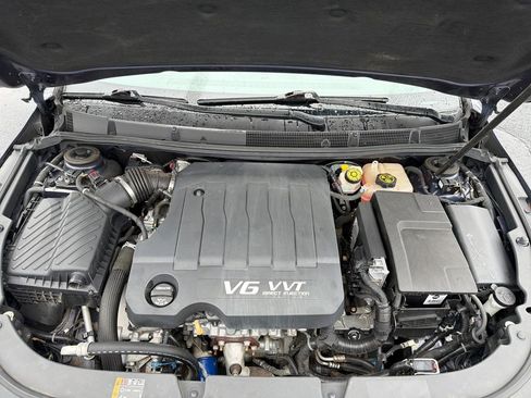 Used 2015 Buick LaCrosse Premium image 25