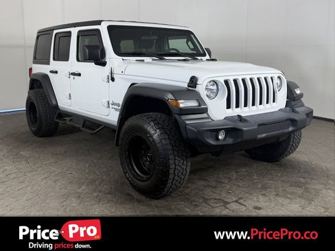 Used 2020 Jeep Wrangler Unlimited Sport AWD/4WD image 1
