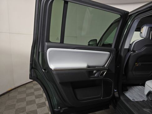 Used 2023 Rivian R1S Adventure AWD/4WD image 17