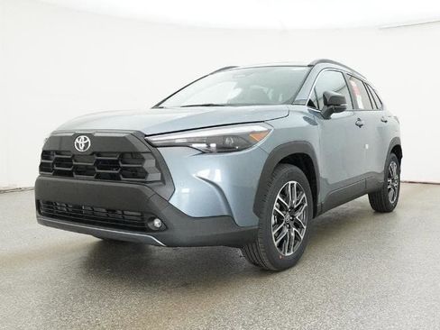 New 2026 Toyota Corolla Cross XLE w/ Convenience Package AWD/4WD image 32