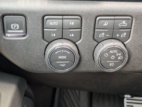 New 2026 Chevrolet Silverado 2500 LTZ w/ LTZ Plus Package image 14