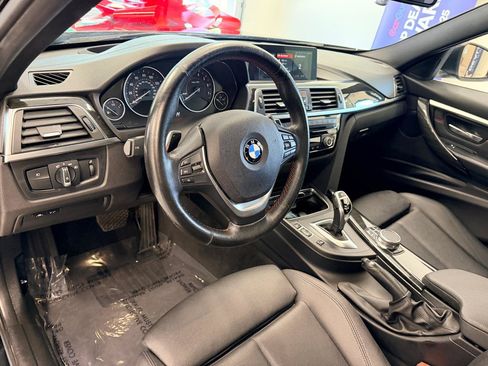 Used 2018 BMW 330i Sedan RWD image 17