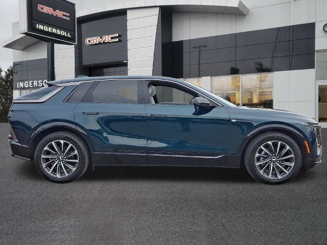 Used 2024 Cadillac Lyriq Sport w/ LPO, Floor Liner Package AWD/4WD image 26