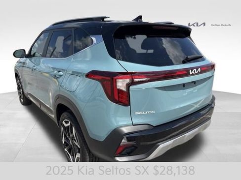 Certified 2025 Kia Seltos SX AWD/4WD image 6