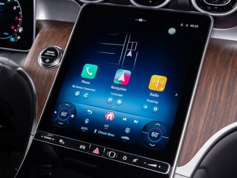 New 2026 Mercedes-Benz GLC 300 4MATIC image 17