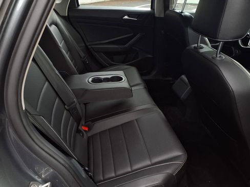 Used 2022 Volkswagen Jetta SE image 20