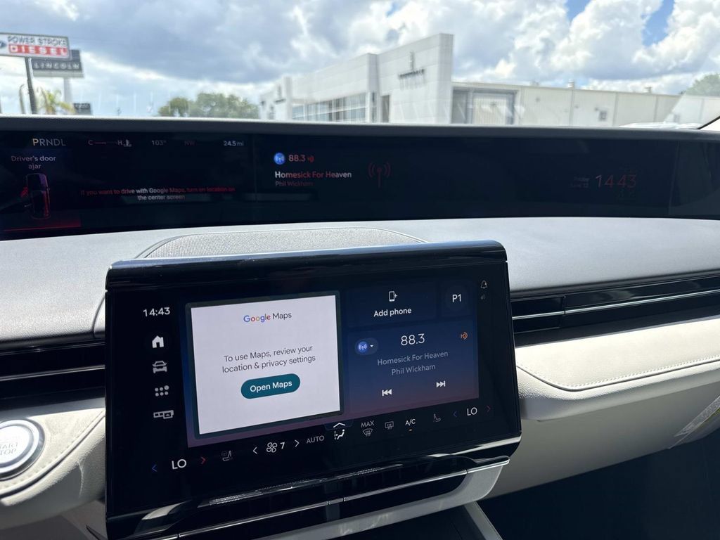 New 2026 Lincoln Nautilus Premier AWD/4WD image 23