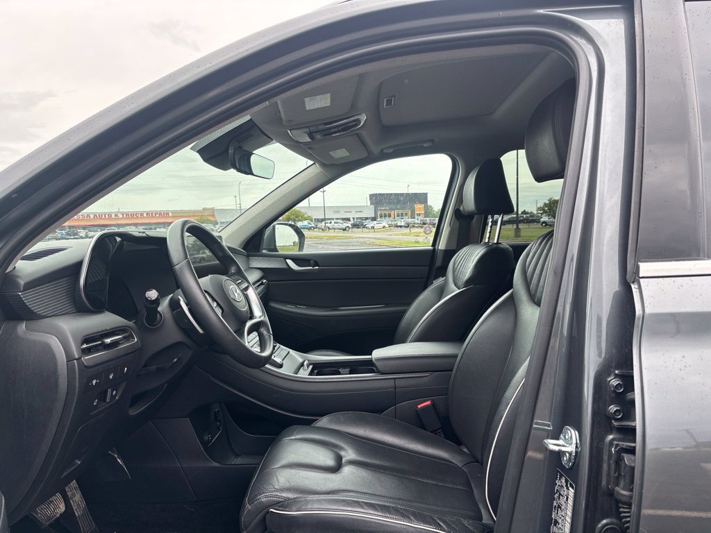 Used 2025 Hyundai Palisade Limited AWD/4WD image 10