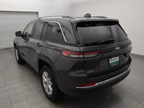 Used 2023 Jeep Grand Cherokee Limited AWD/4WD image 5
