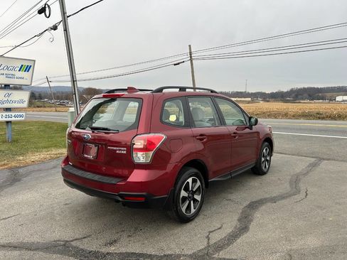 Used 2017 Subaru Forester 2.5i w/ Alloy Wheel Package image 10