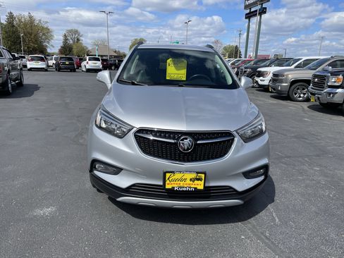 Used 2018 Buick Encore Preferred AWD/4WD image 3