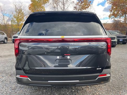 New 2026 Kia Carnival SX image 3