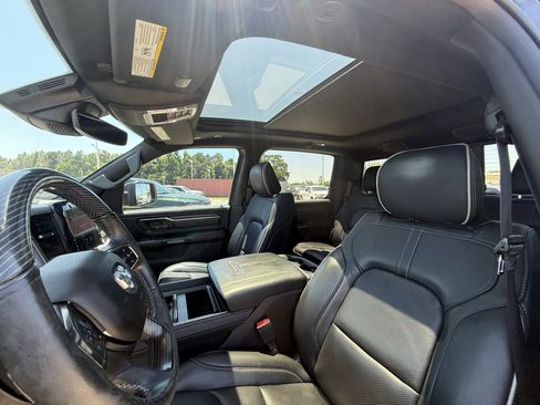 Used 2019 RAM 1500 Limited w/ Advanced Safety Group AWD/4WD image 28