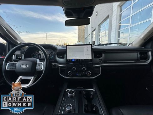 Used 2023 Ford Expedition Max XLT image 25