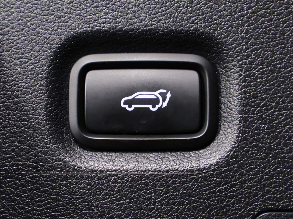 Used 2023 Hyundai Santa Fe SEL AWD/4WD image 17