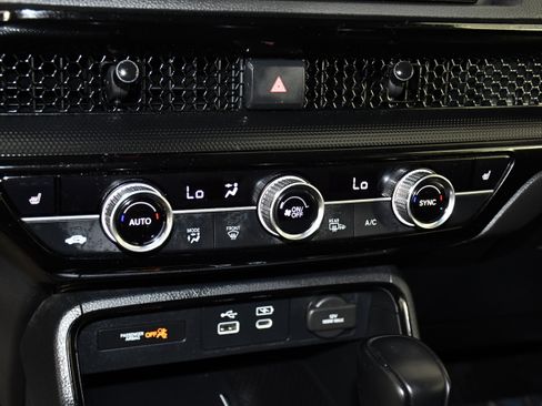 Certified 2024 Honda CR-V EX-L image 28